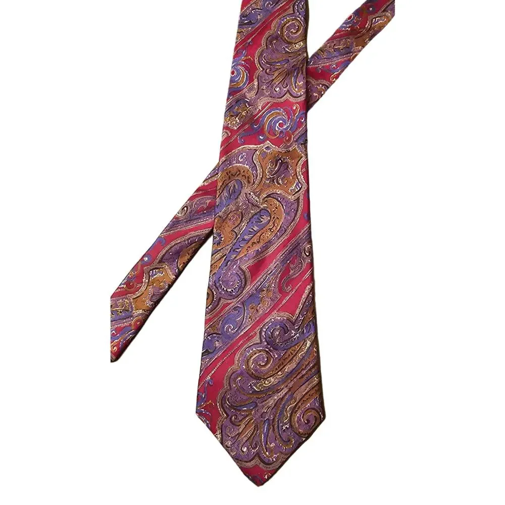 Vintage Surrey Red, purple, brown paisley‎ 100% silk tie